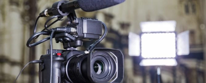 Essential Camera Accessories for Vlogging